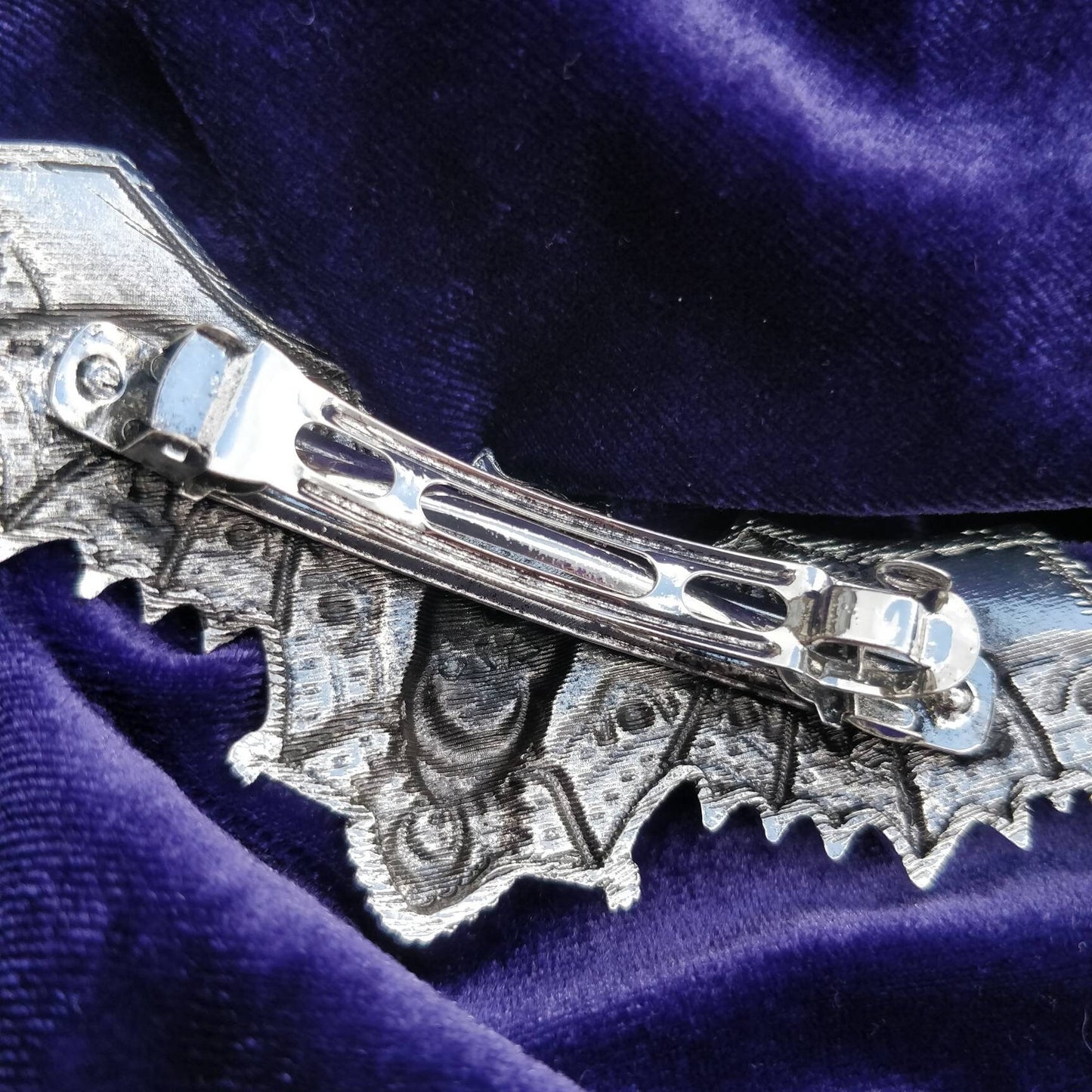Bat Hair Barrette- gothic victoriana hair clip silver