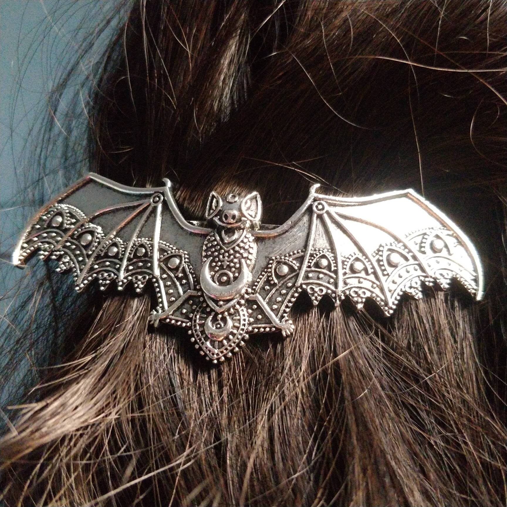 Bat Hair Barrette- gothic victoriana hair clip- large bat, tactile lace filigree design on metal