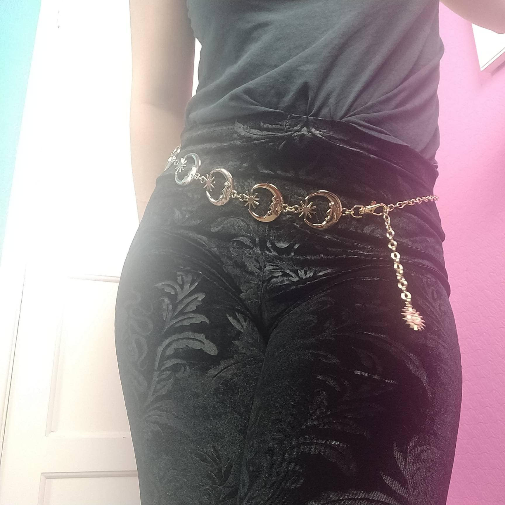 Celestial Belt - Moon and Stars Chain Belt/ Hippy Boho Bohemian RETRO 90S moon waist chain in GOLD//SILVER wedding sash dainty