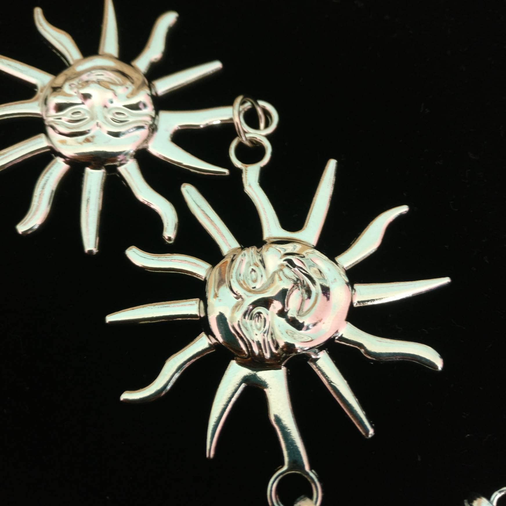 Celestial Belt/ Sun Chain Belt/ Hippy Boho Bohemian RETRO 90S silver Sun waist chain// wedding sash