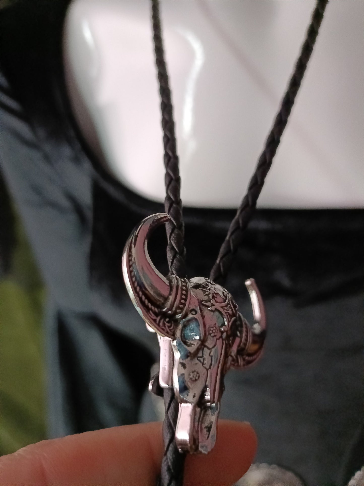 Cowboy Bolo Tie - Longhorn Cow Skull