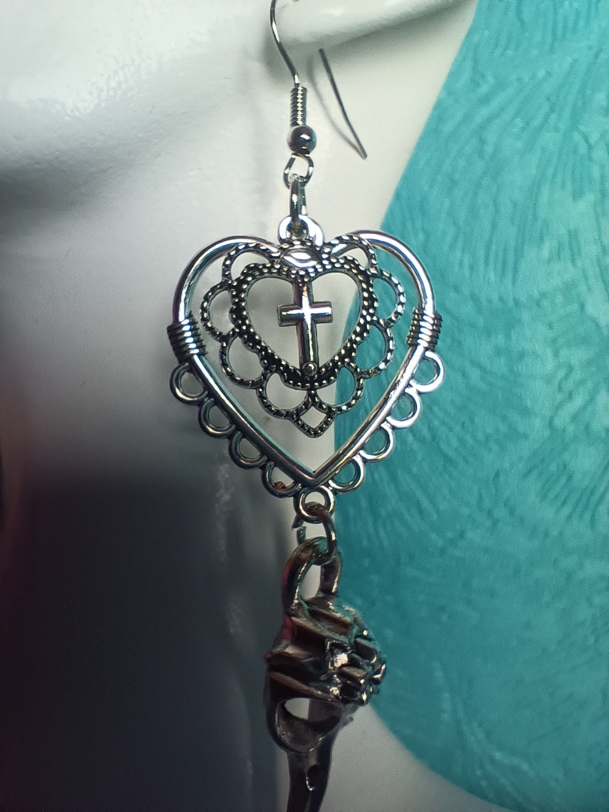 Filigree Heart Earrings with crow skull