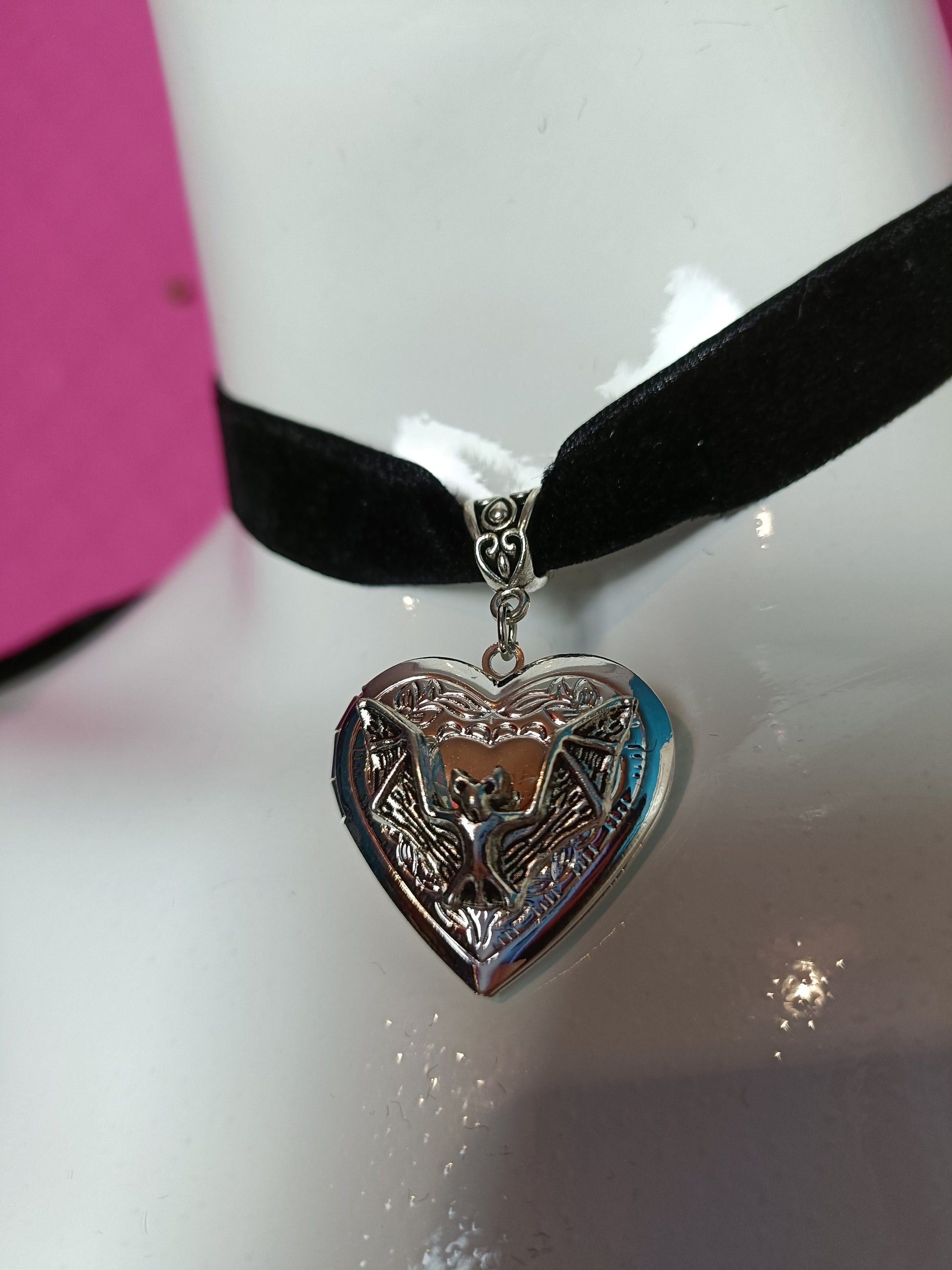 Gothic Bat Locket Velvet Choker - Vamps and Damsels!