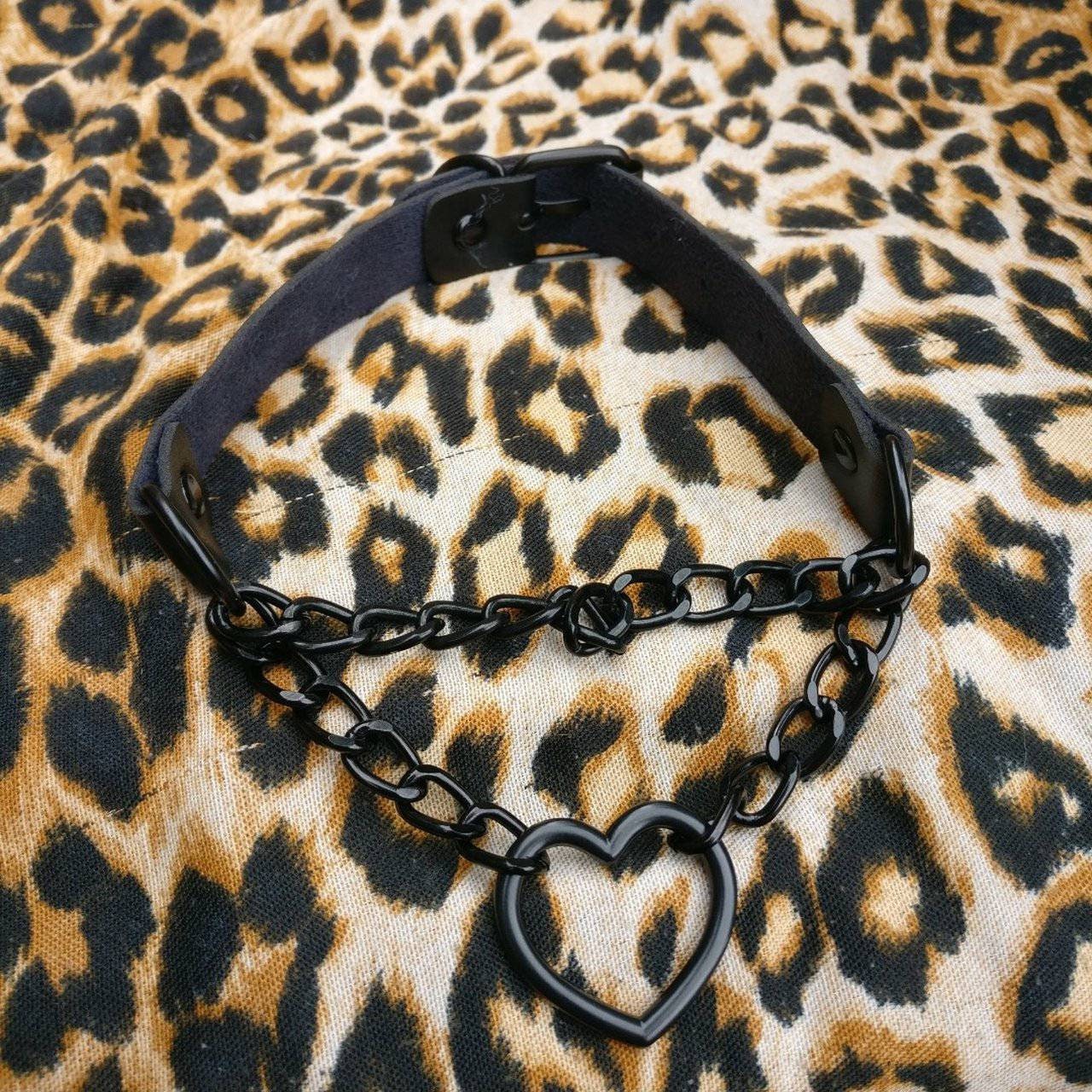 Heart Chain Choker