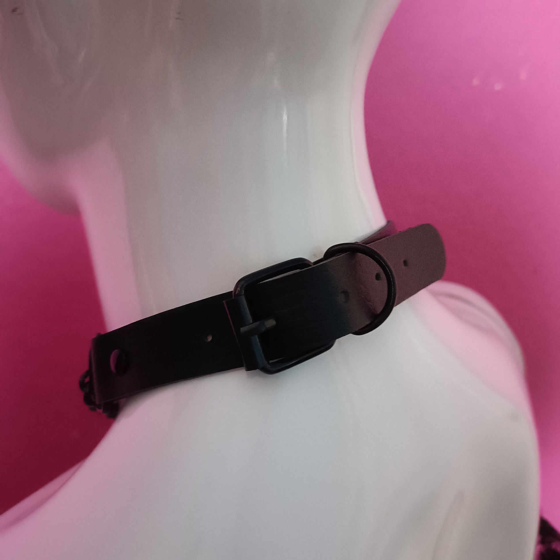 Heart Chain Choker - Choke Chain Version!! Black