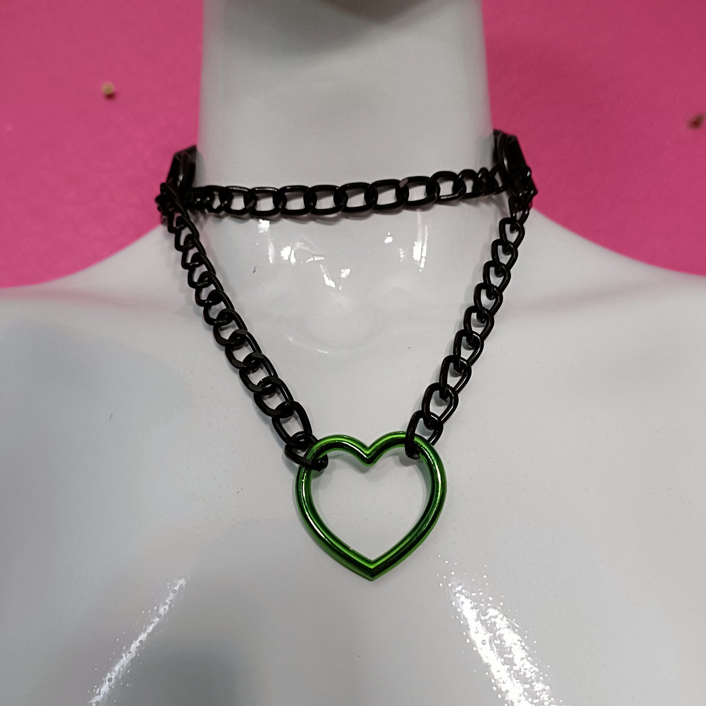 Heart Chain Choker - Choke Chain Version!! Green Heart, Black Faux Leather