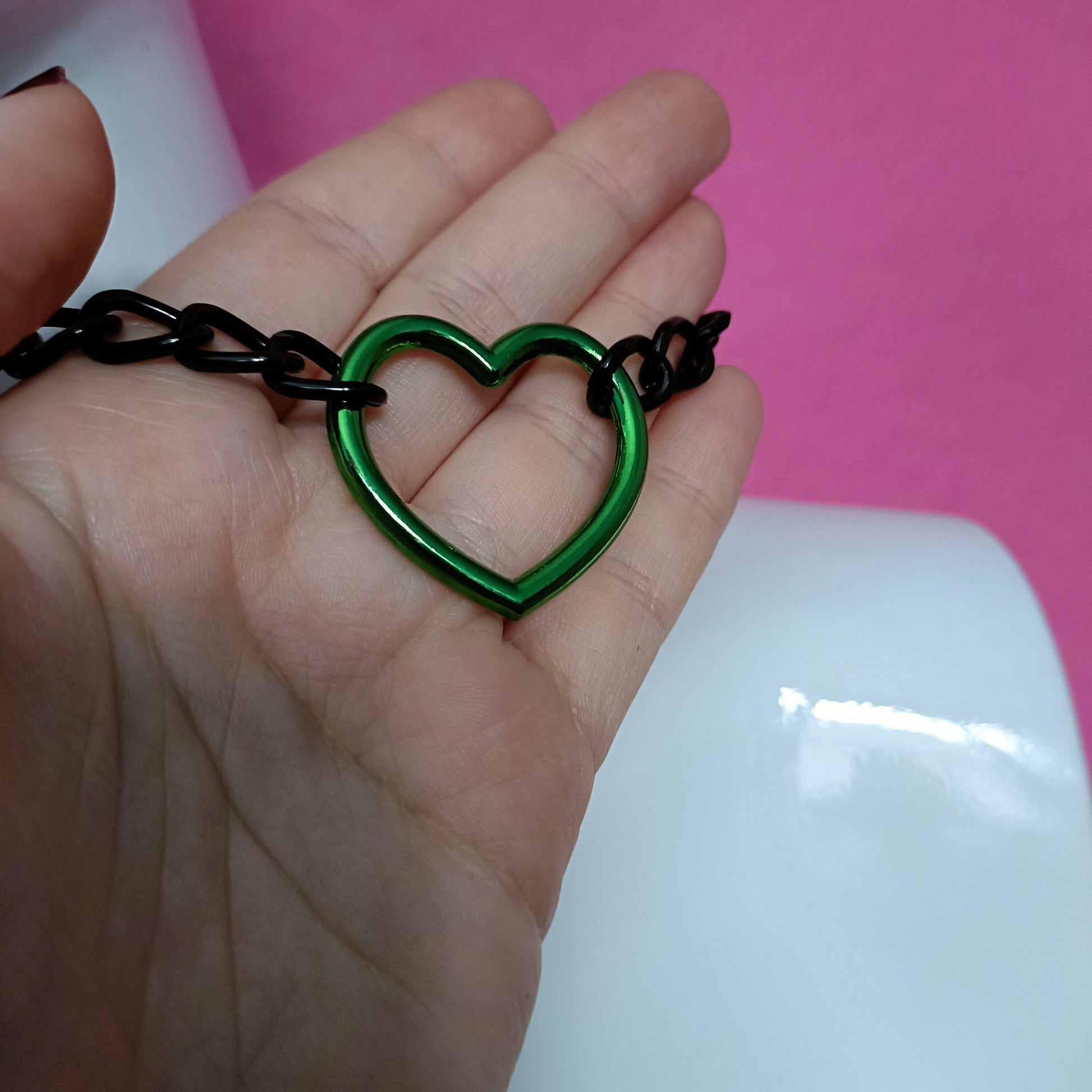 Heart Chain Choker - Choke Chain Version!! Green Heart, Black Faux Leather