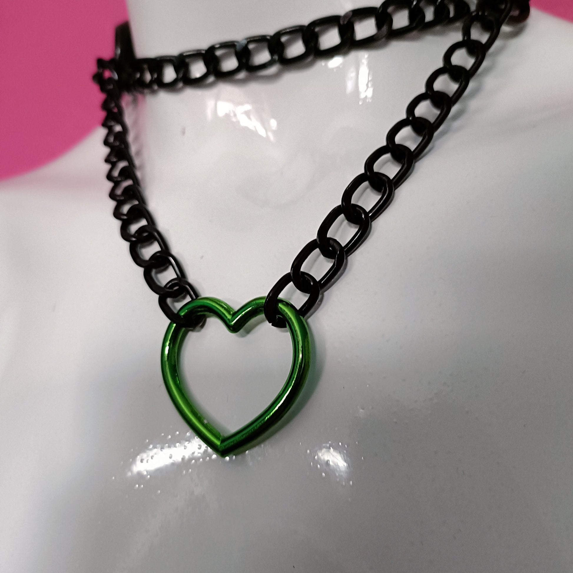 Heart Chain Choker - Choke Chain Version!! Green Heart, Black Faux Leather
