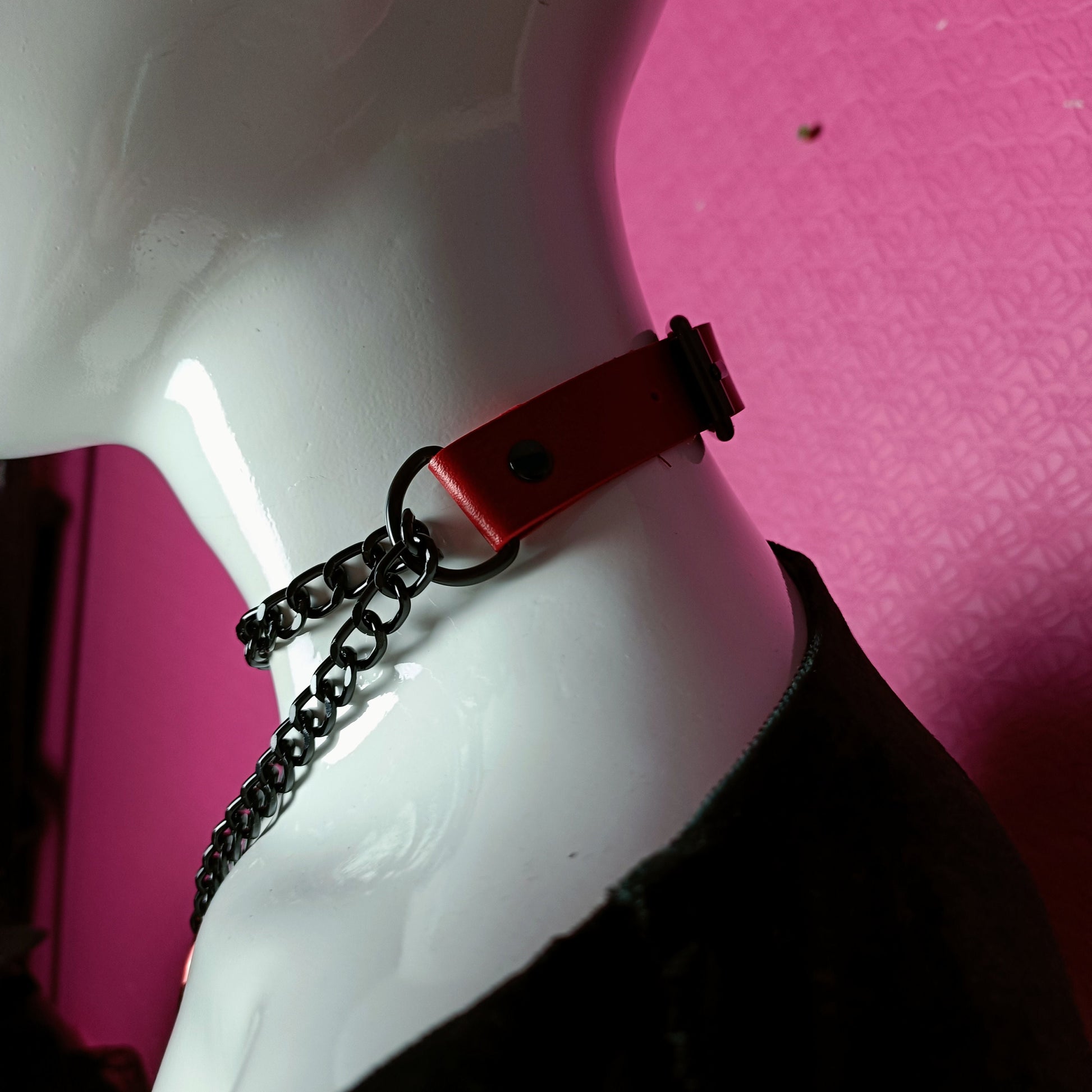 Heart Chain Choker - Choke Chain Version! Martingale Collar - Red Pearlescent Heart