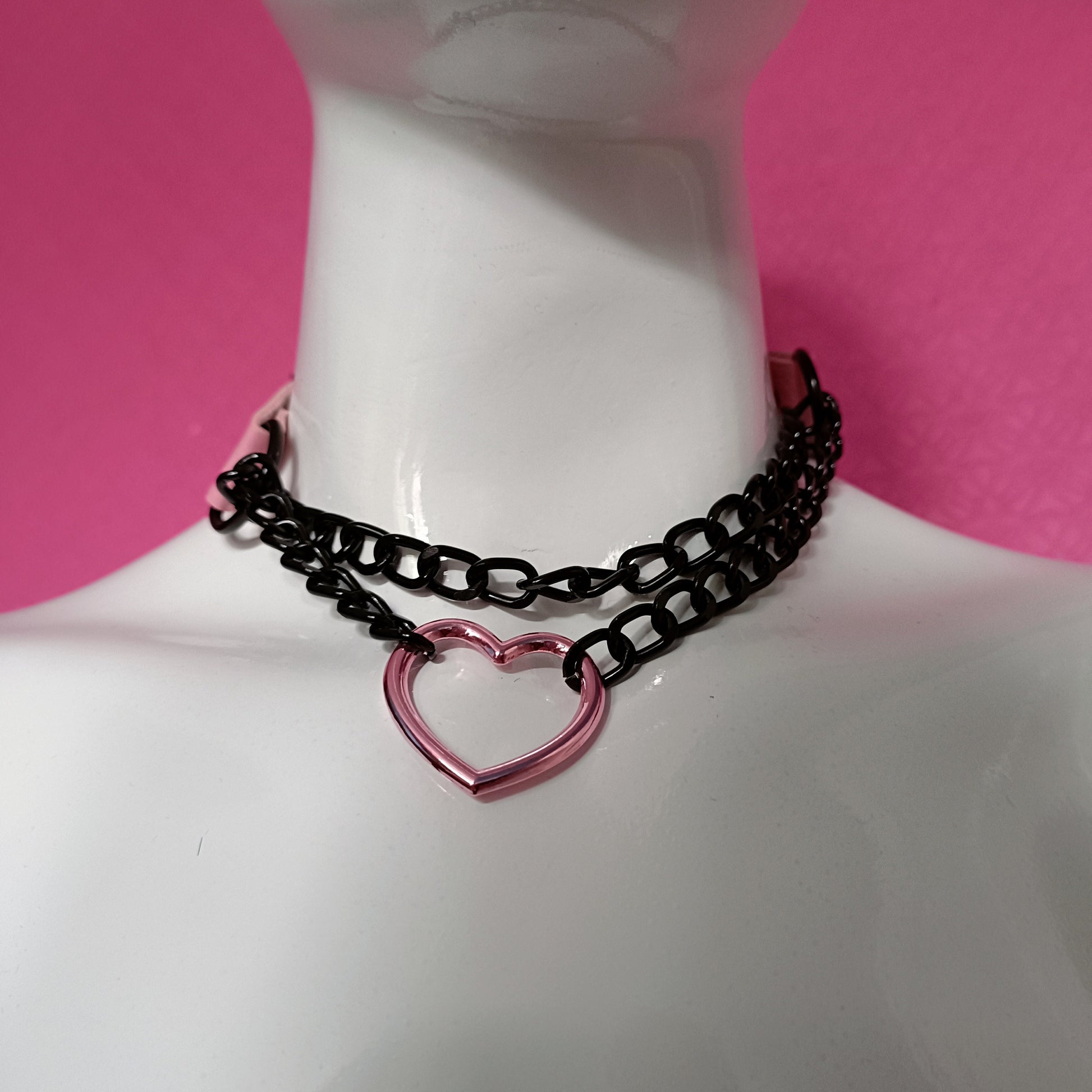 Heart Chain Choker - Choke Chain Version!! Pink Heart, pink Faux Leather