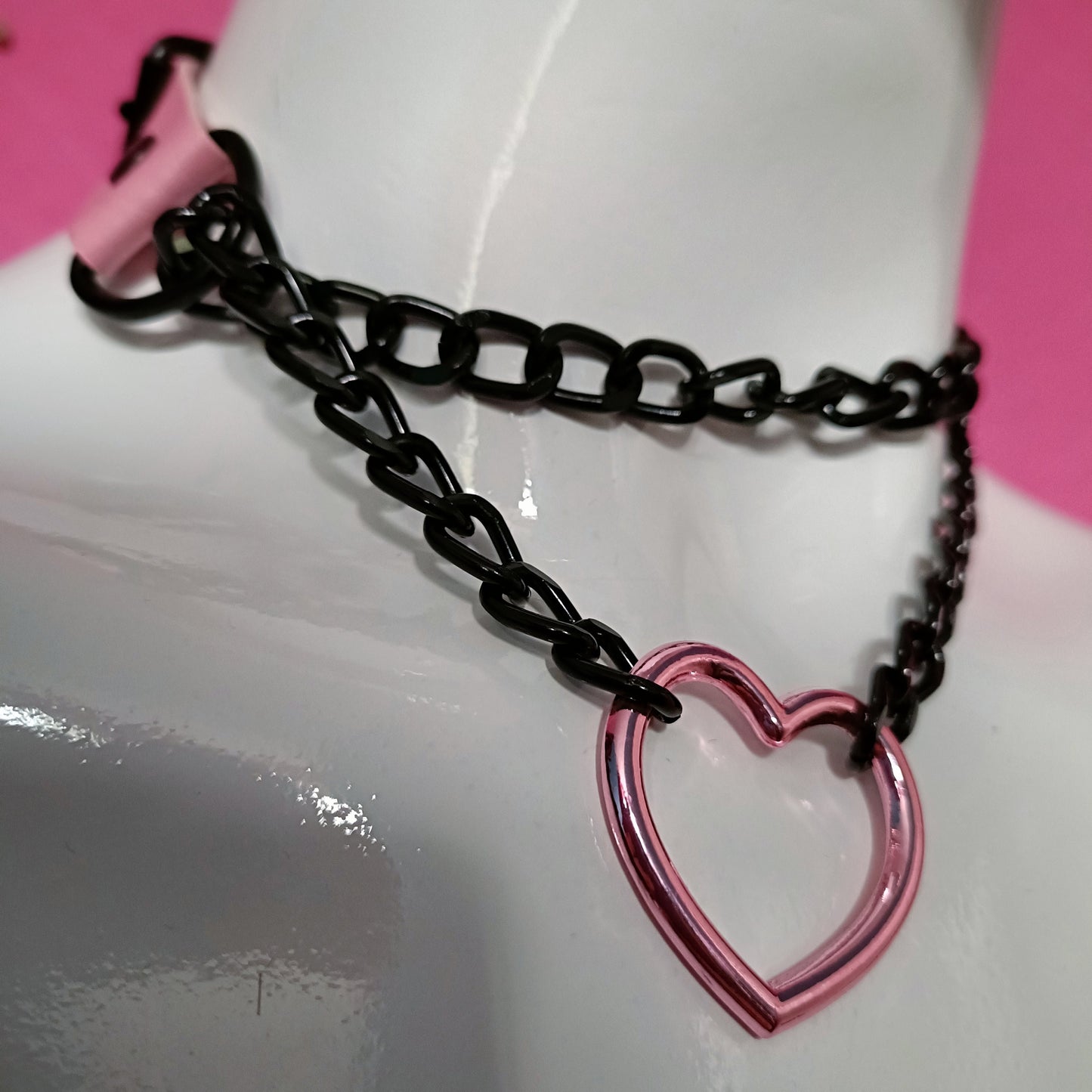 Heart Chain Choker - Choke Chain Version!! Pink Heart, pink Faux Leather