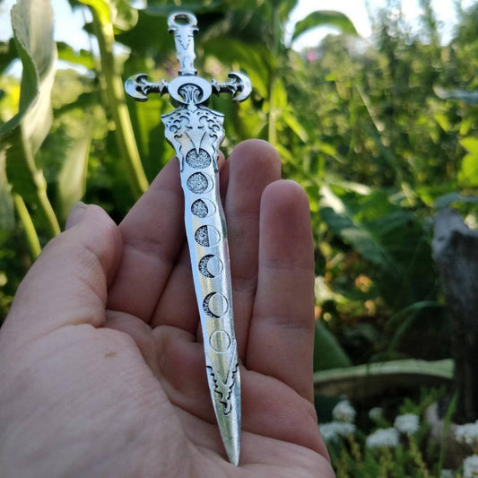 Lunar Phase Hair Stick / athame