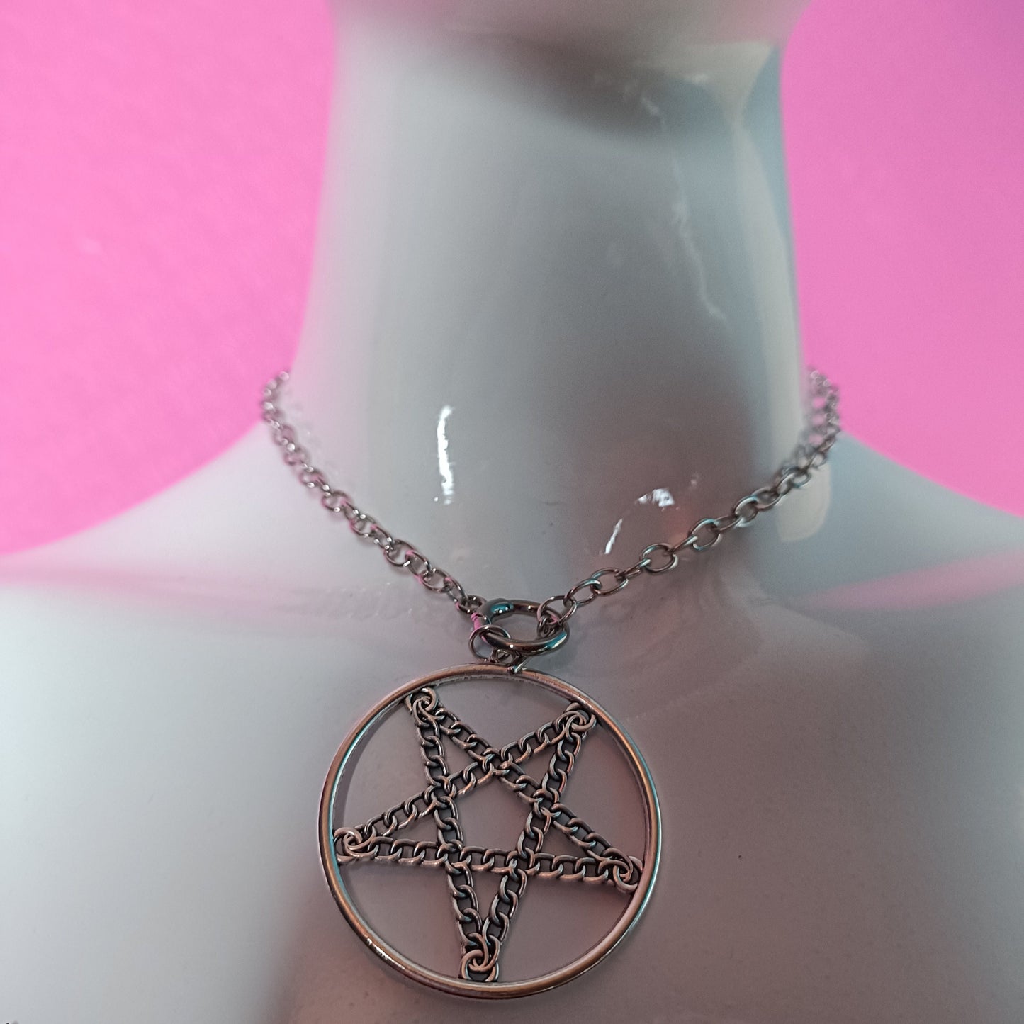 Pentagram Choker