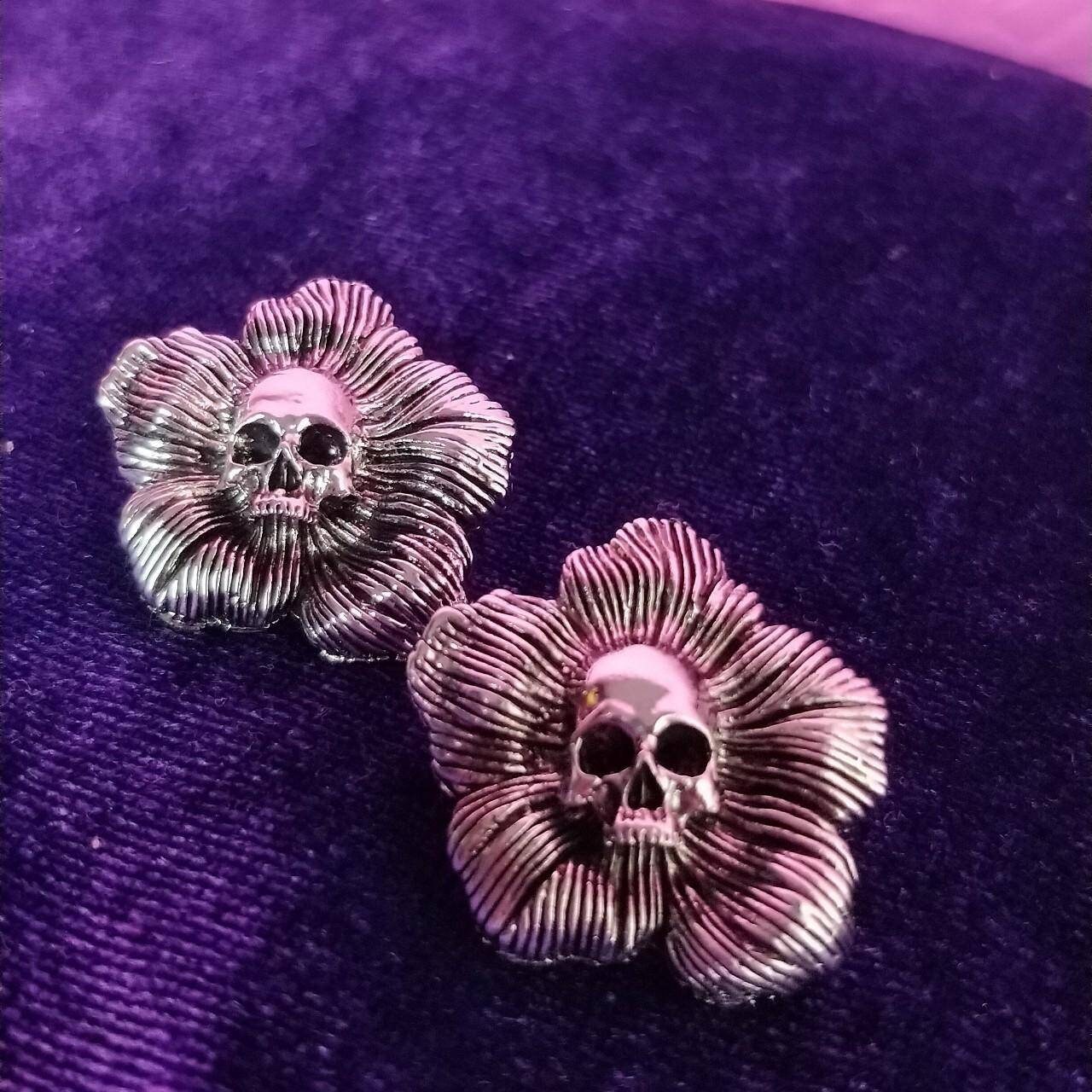 Skull Flower Earrings