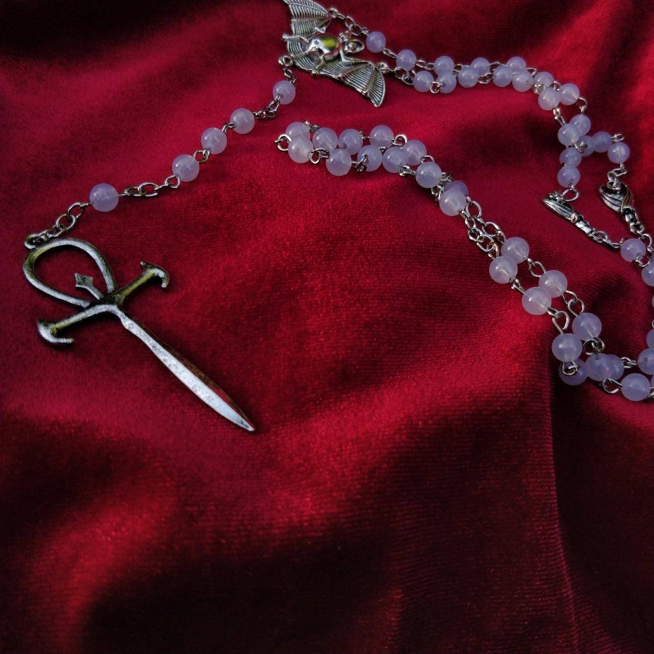 Spooky Rosary Glow In The Dark Vamp