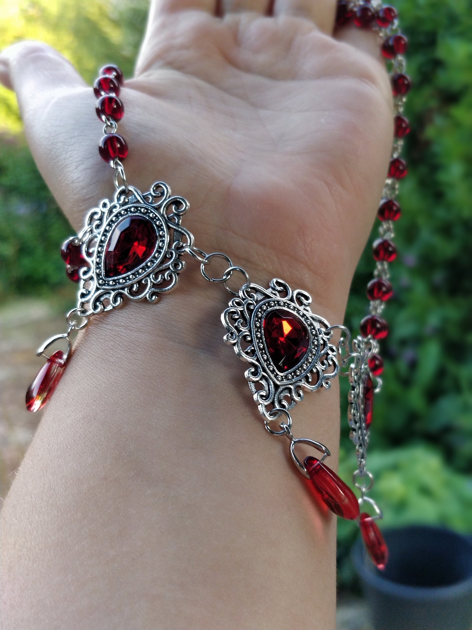 Vamp choker - blood red