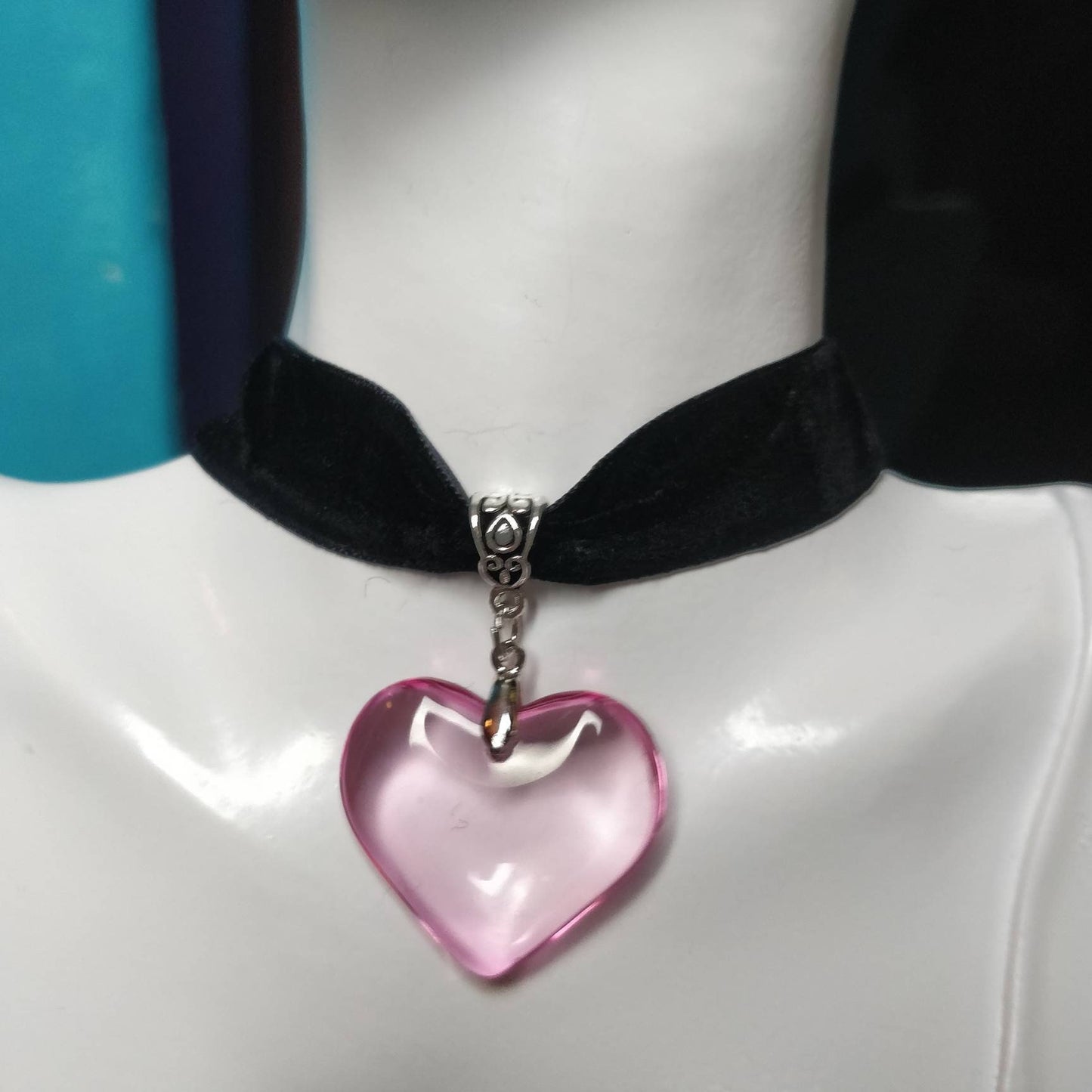 Velvet Choker with large heart