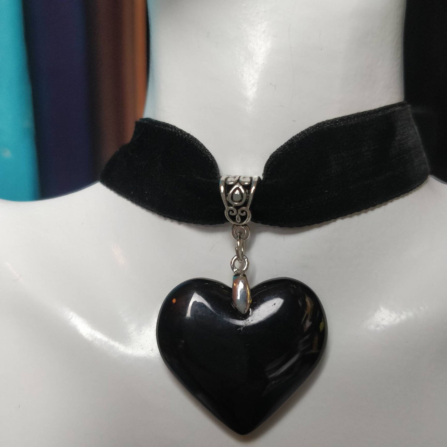 Velvet Choker with large heart