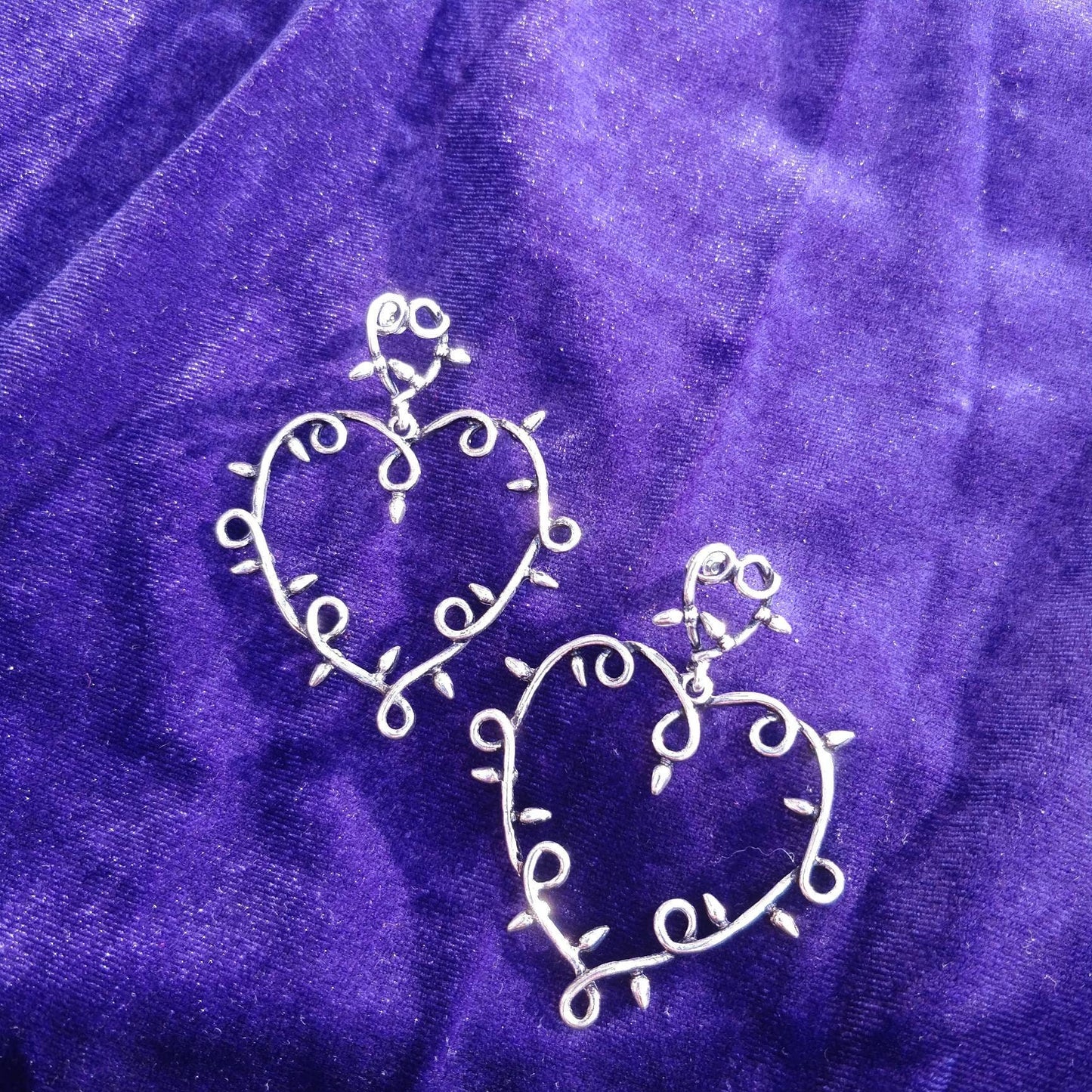 Whimsigoth Heart Earrings