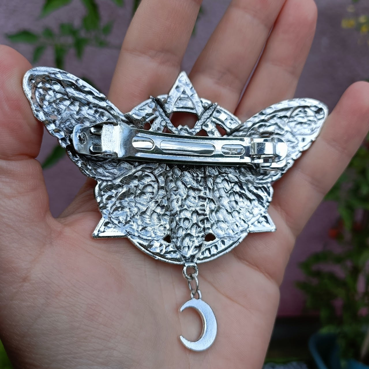 back of clip