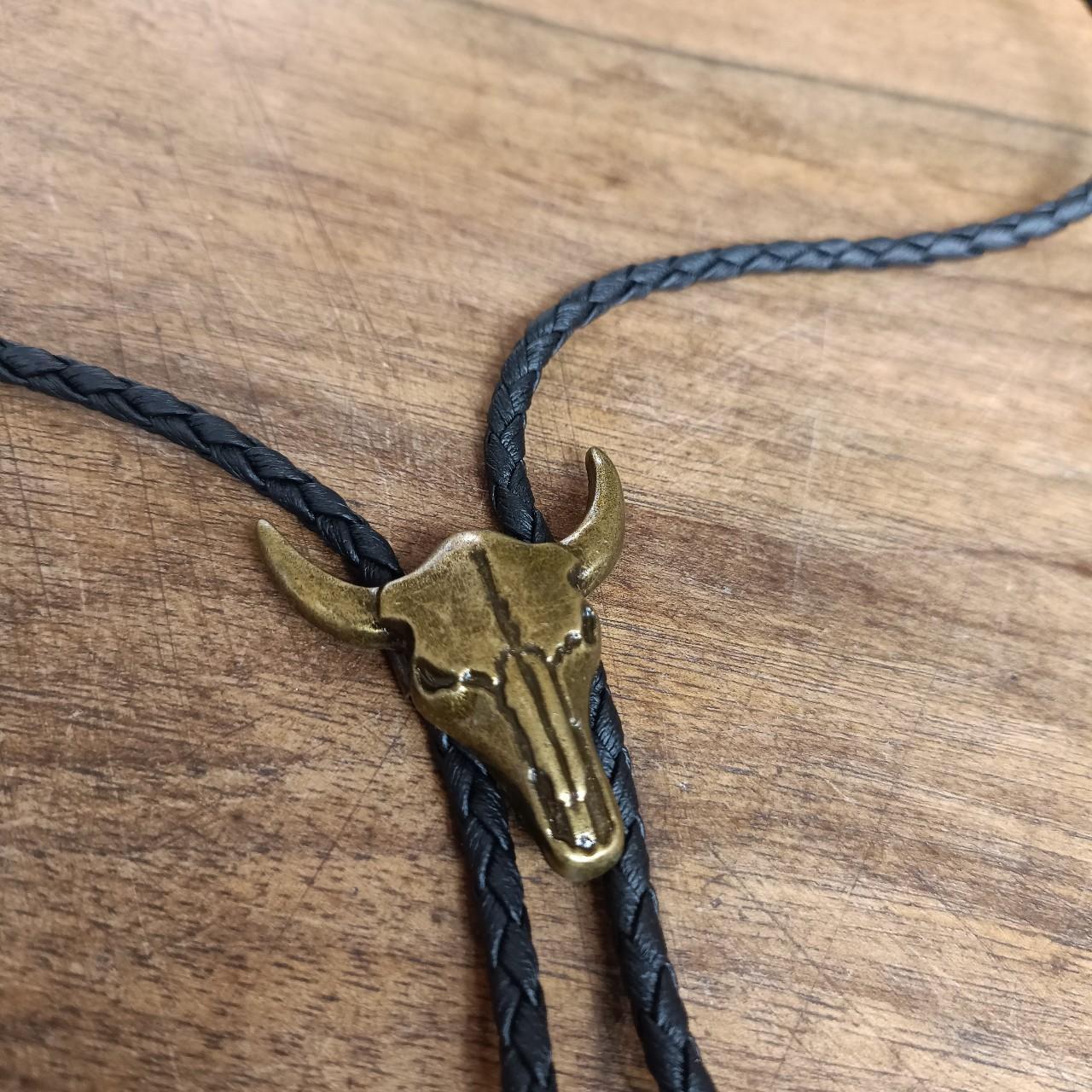 longhorn-cow-skull-bolo-tie