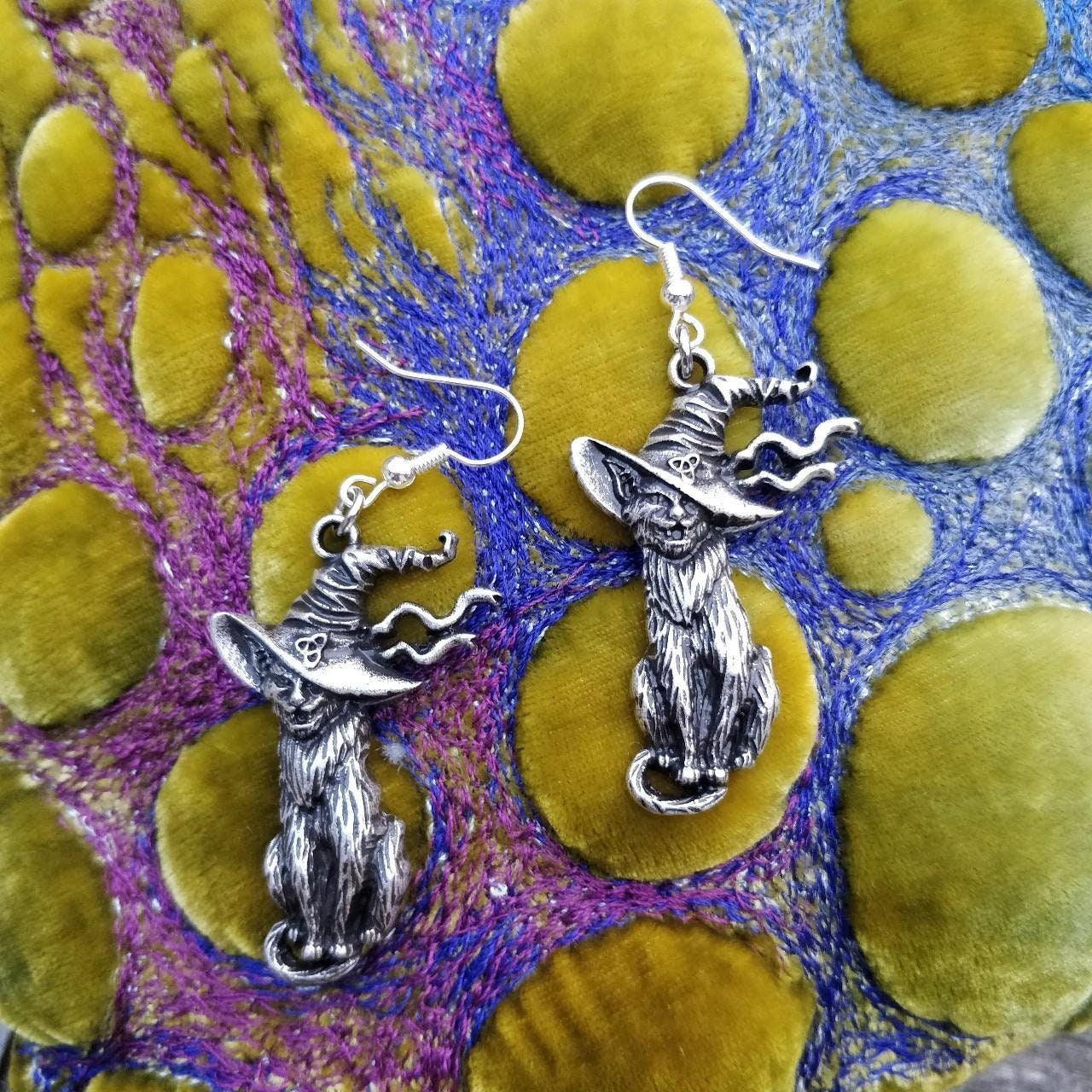 witchy-cat-earrings