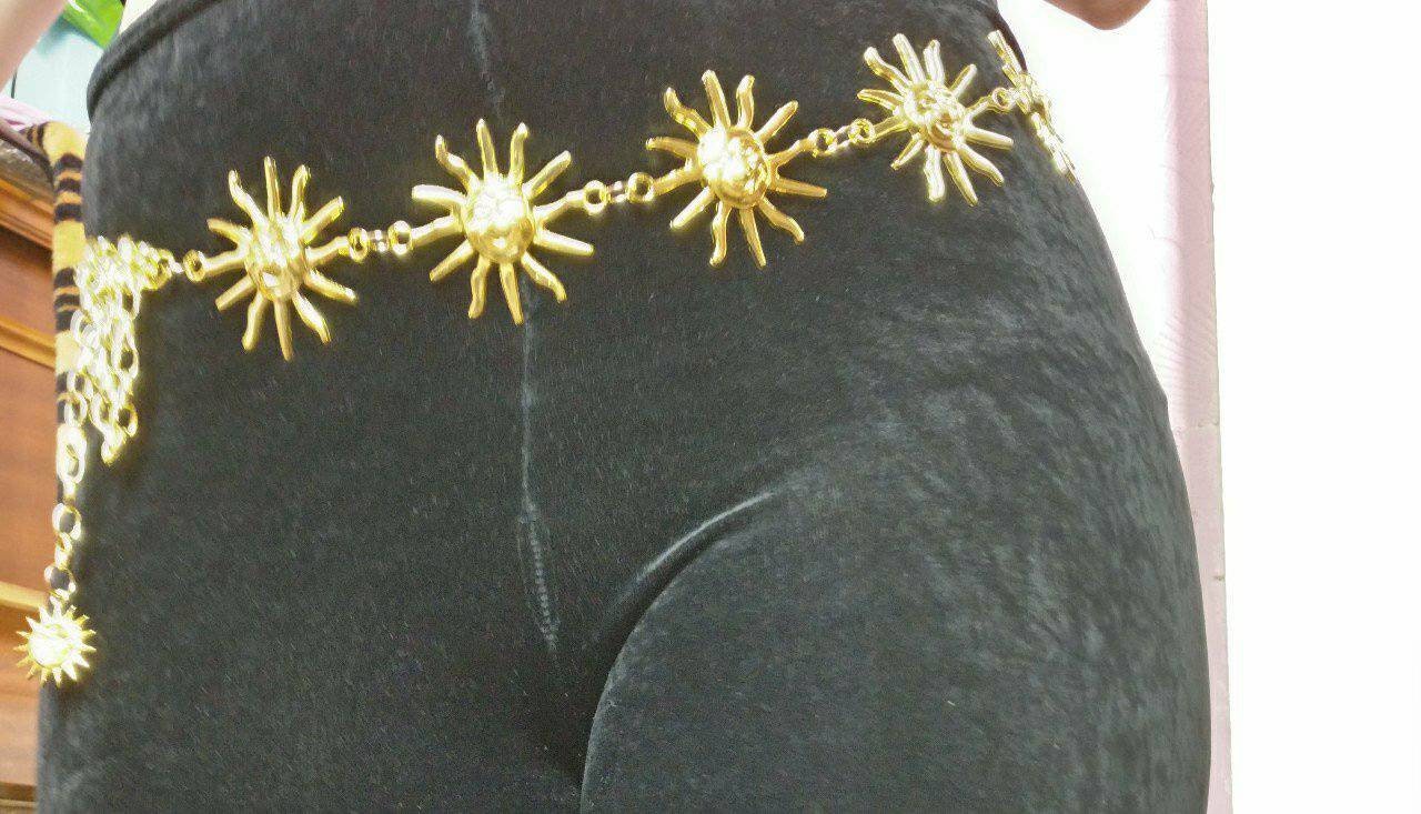 Celestial Belt/ Sun Chain Belt/ Hippy Boho Bohemian RETRO 90S gold Sun waist chain// wedding sash
