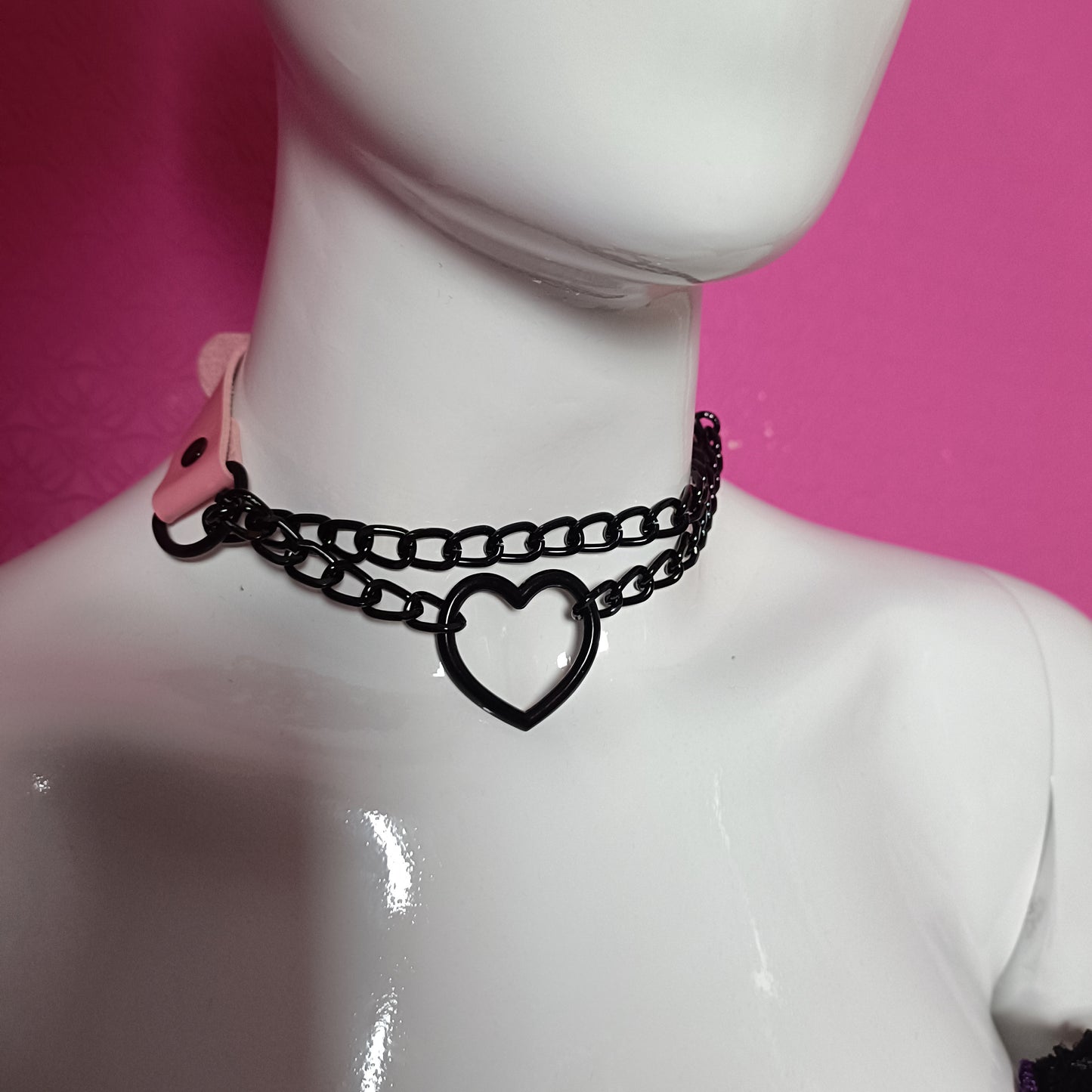 Heart Chain Choker - Choke Chain Version!! Pink