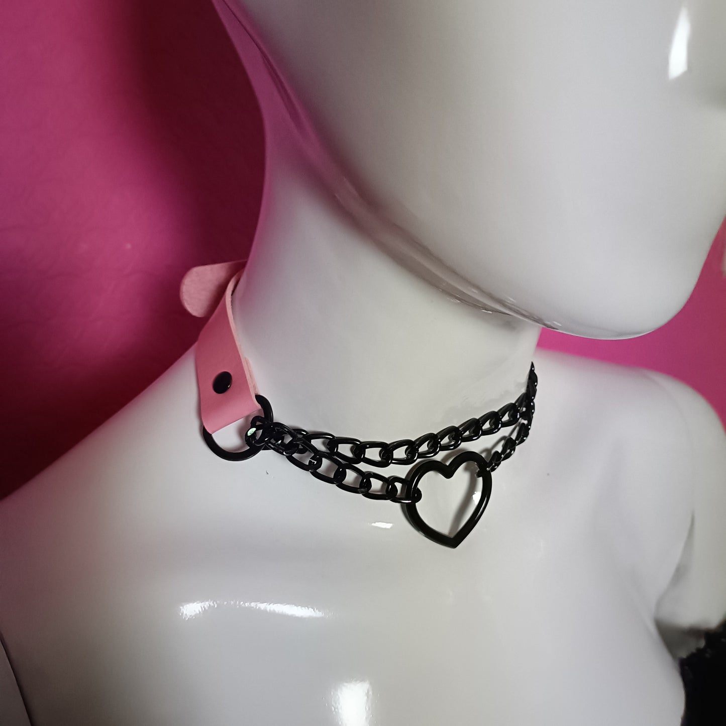 Heart Chain Choker - Choke Chain Version!! Pink