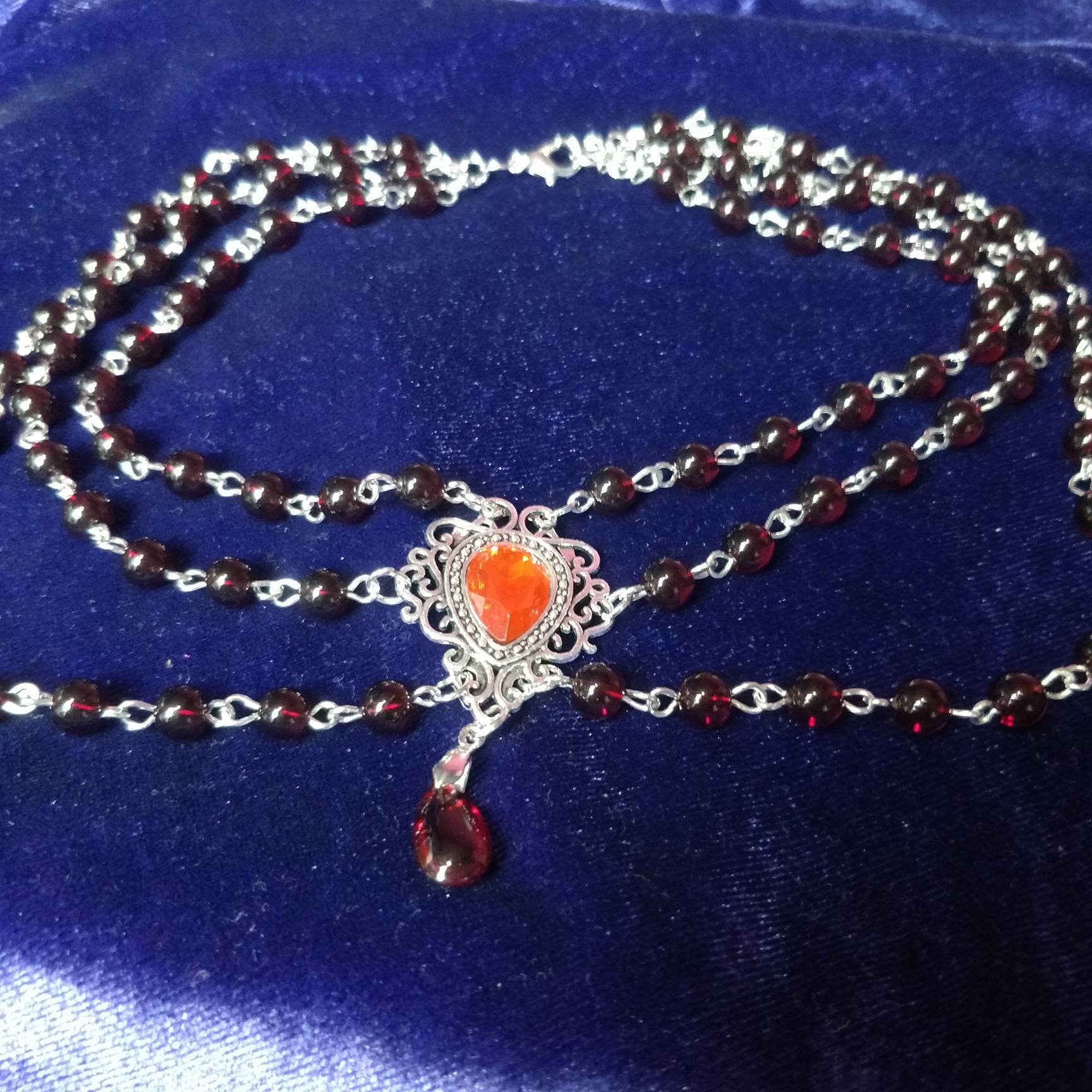 Vampire's Romance Necklace - Triple Layer