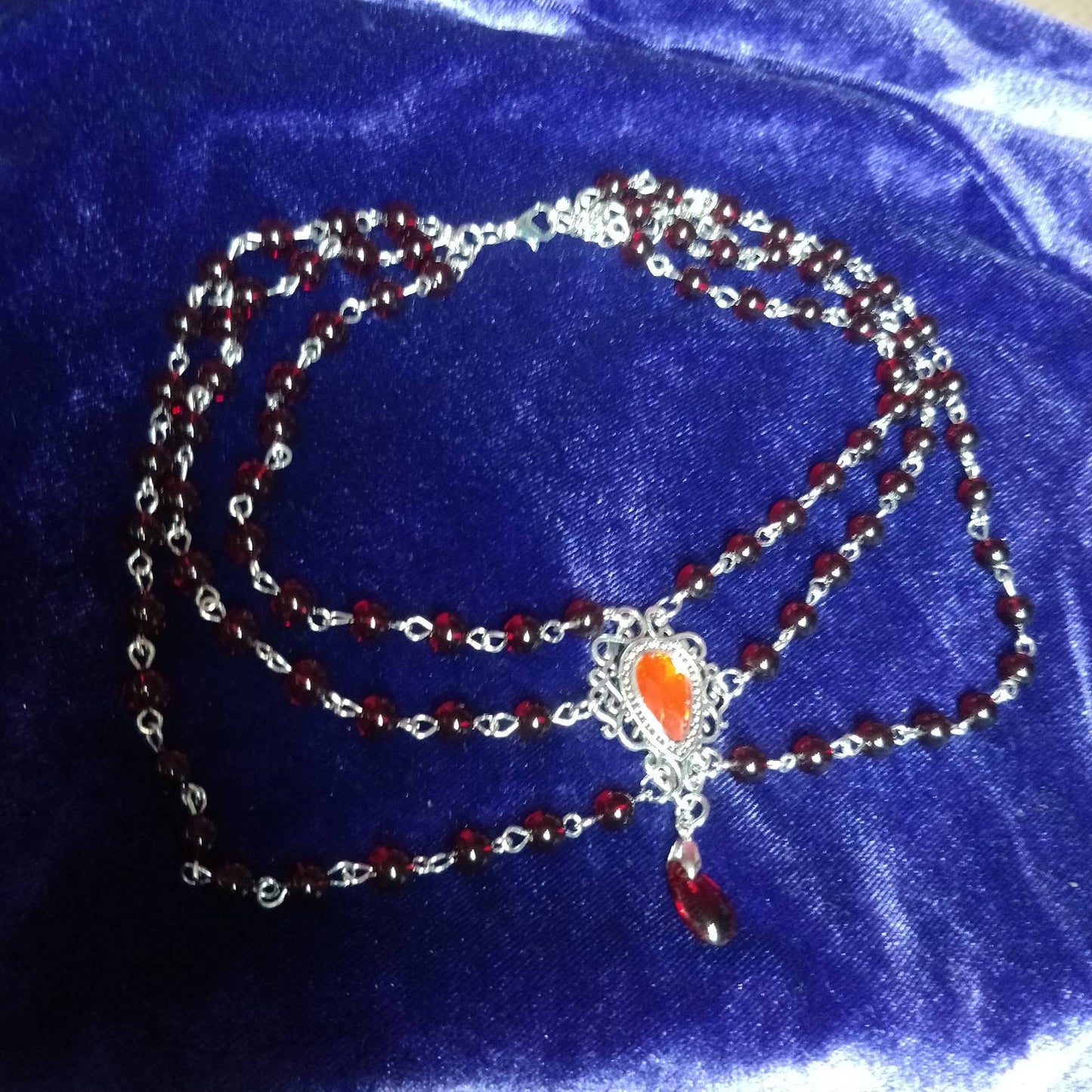 Vampire's Romance Necklace - Triple Layer