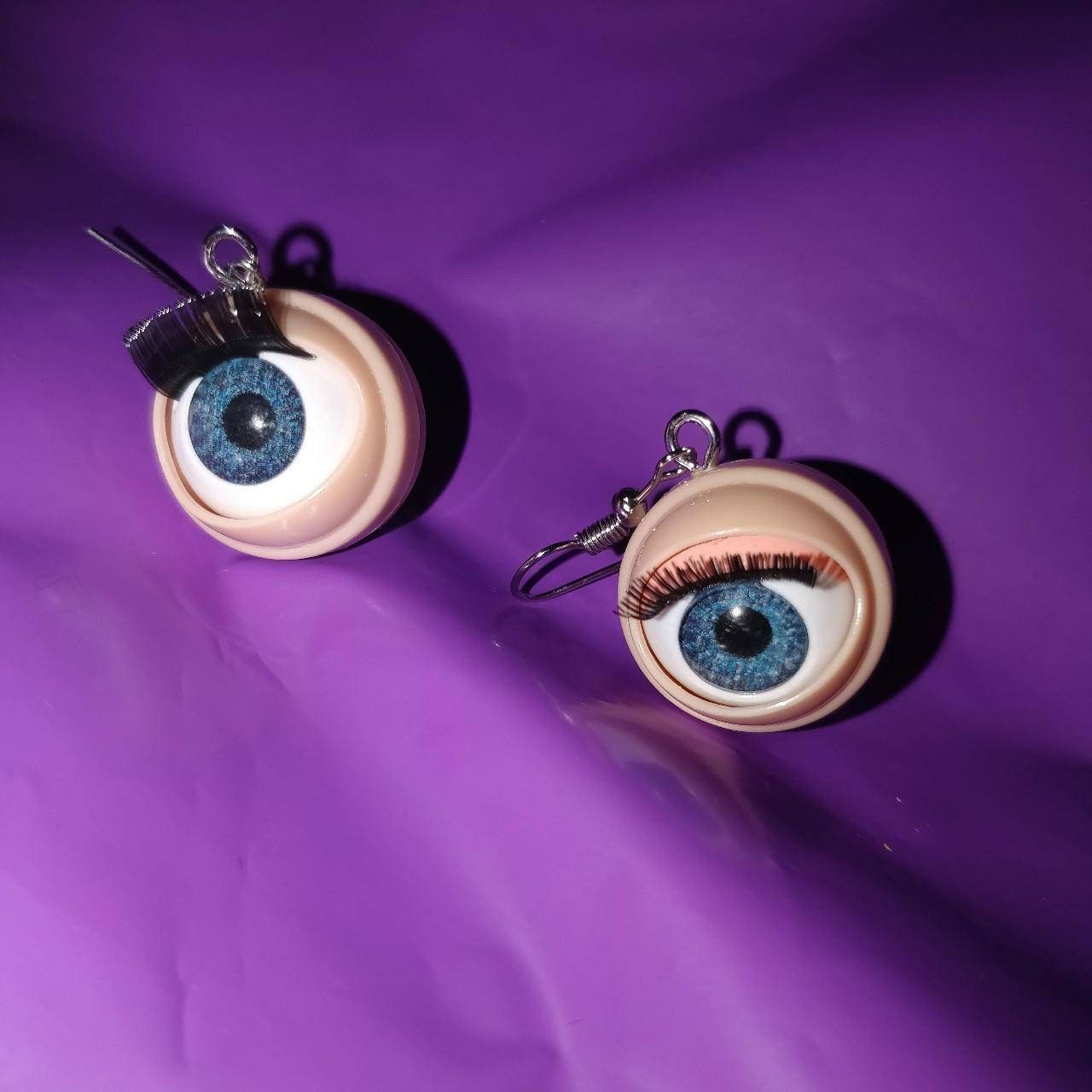 Doll Eye Earrings