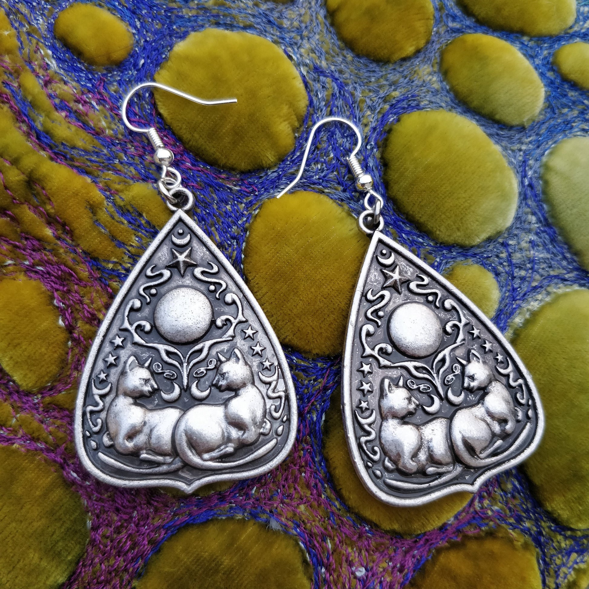 celestial-cats-witchy-earrings