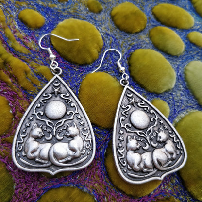 pagan-earrings-cats-under-moon