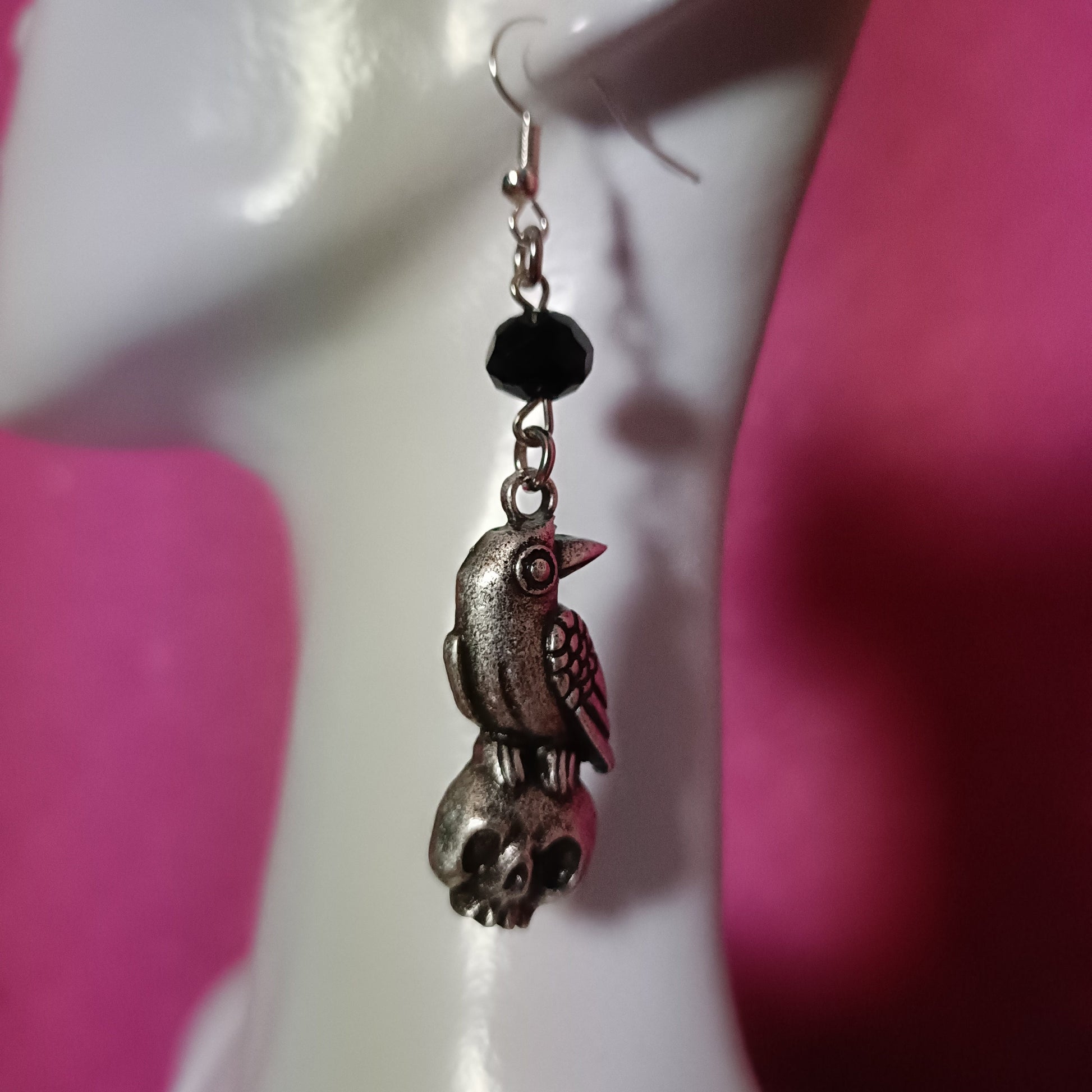 raven-skull-earrings