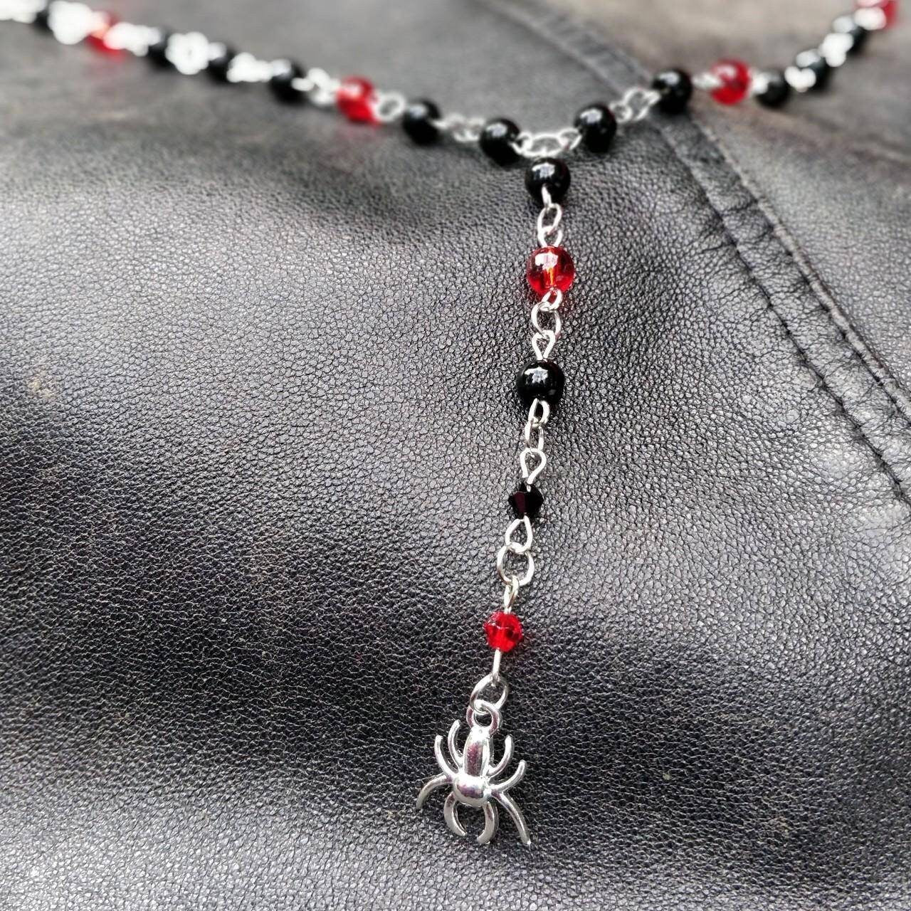 The Poison Rosary!