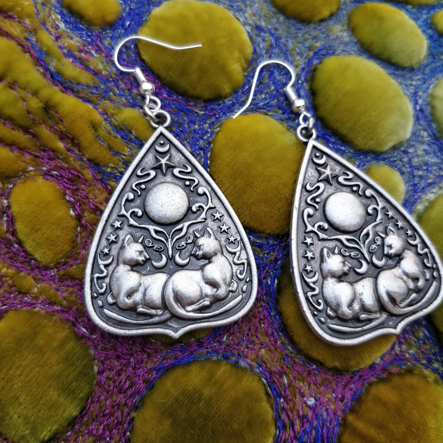 witchy-cat-earrings-large-metal